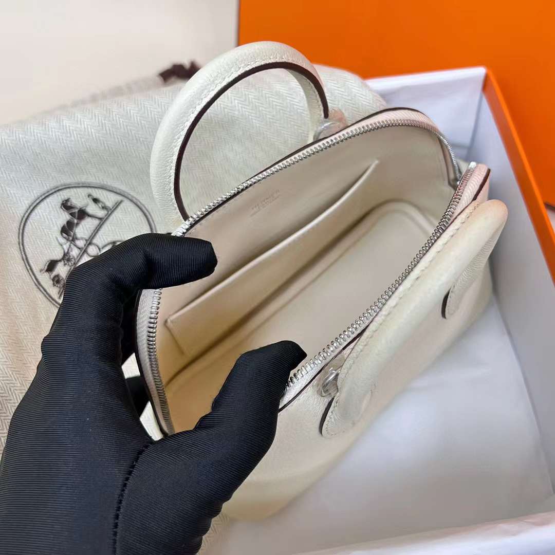 Hermès（爱马仕）Mini Bolide 迷你保龄球包 Chevre 山羊皮 i2 奶油白 银扣 20cm 全手工蜡线缝制