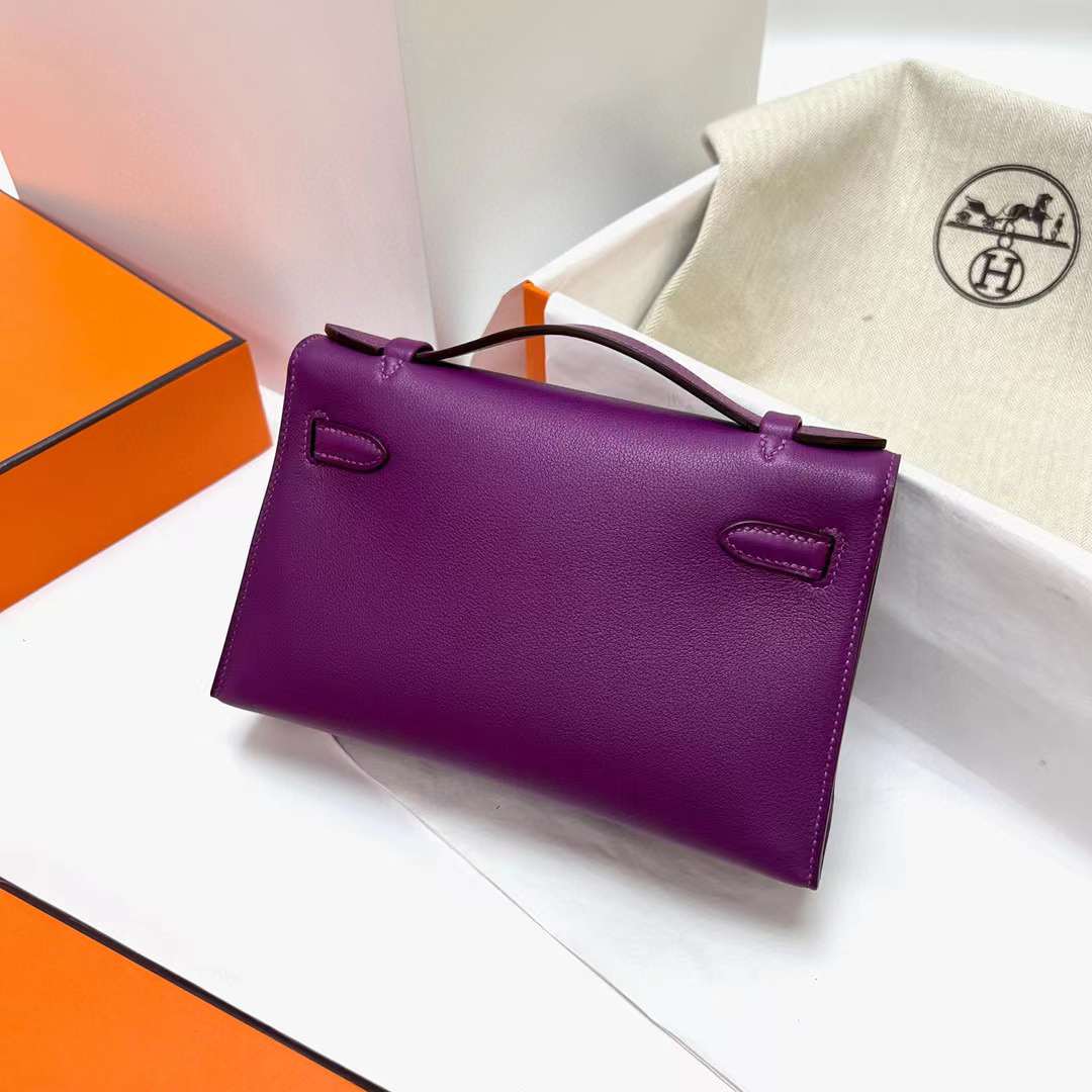 Hermès（爱马仕）Mini Kelly Pochette Swift P9 海葵紫 金扣 22cm 全手工蜡线缝制 Ghw