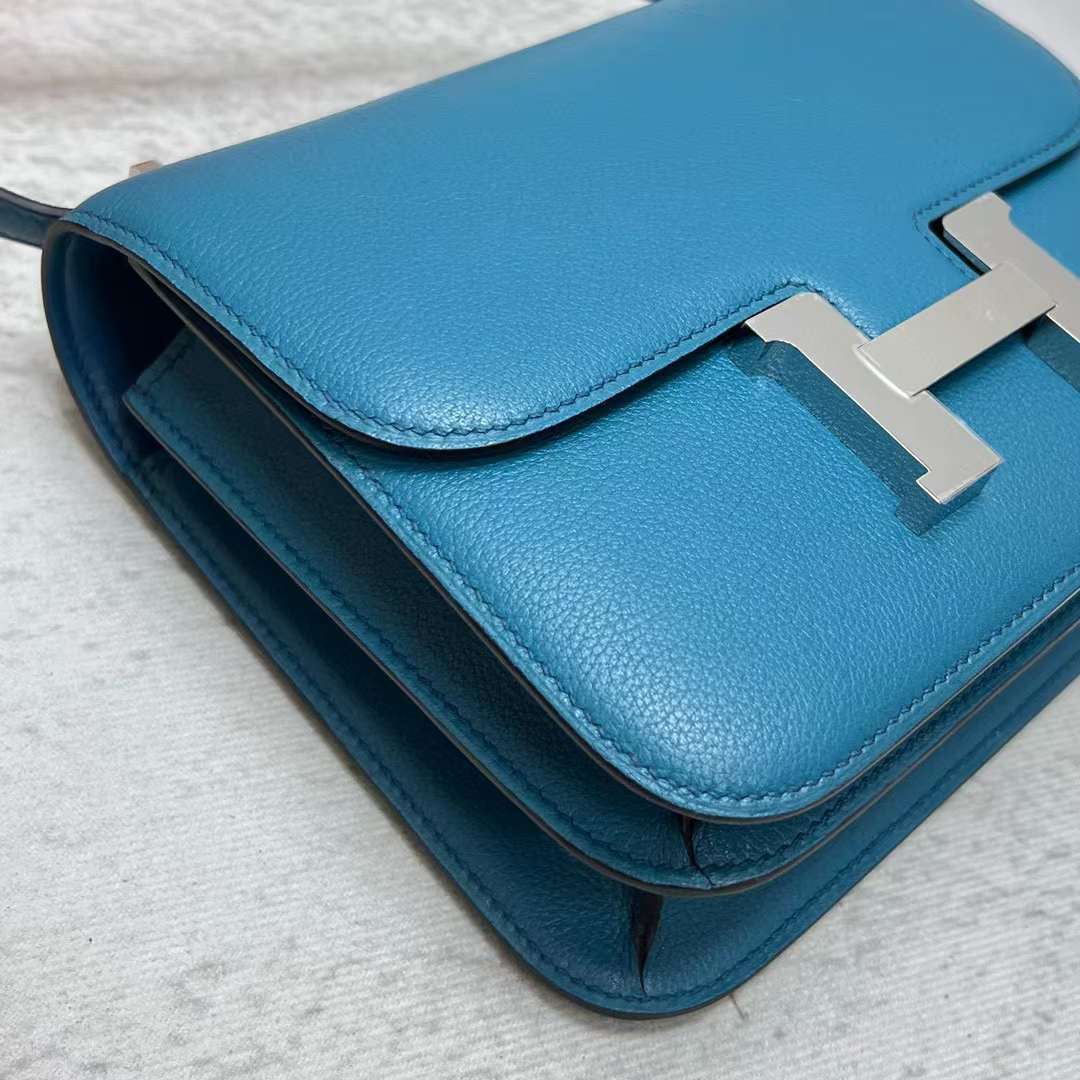 Hermès（爱马仕）Constance 康斯坦斯 Evercolor W0 博斯普鲁斯蓝 银扣 19cm 全手工蜡线缝制 Phw