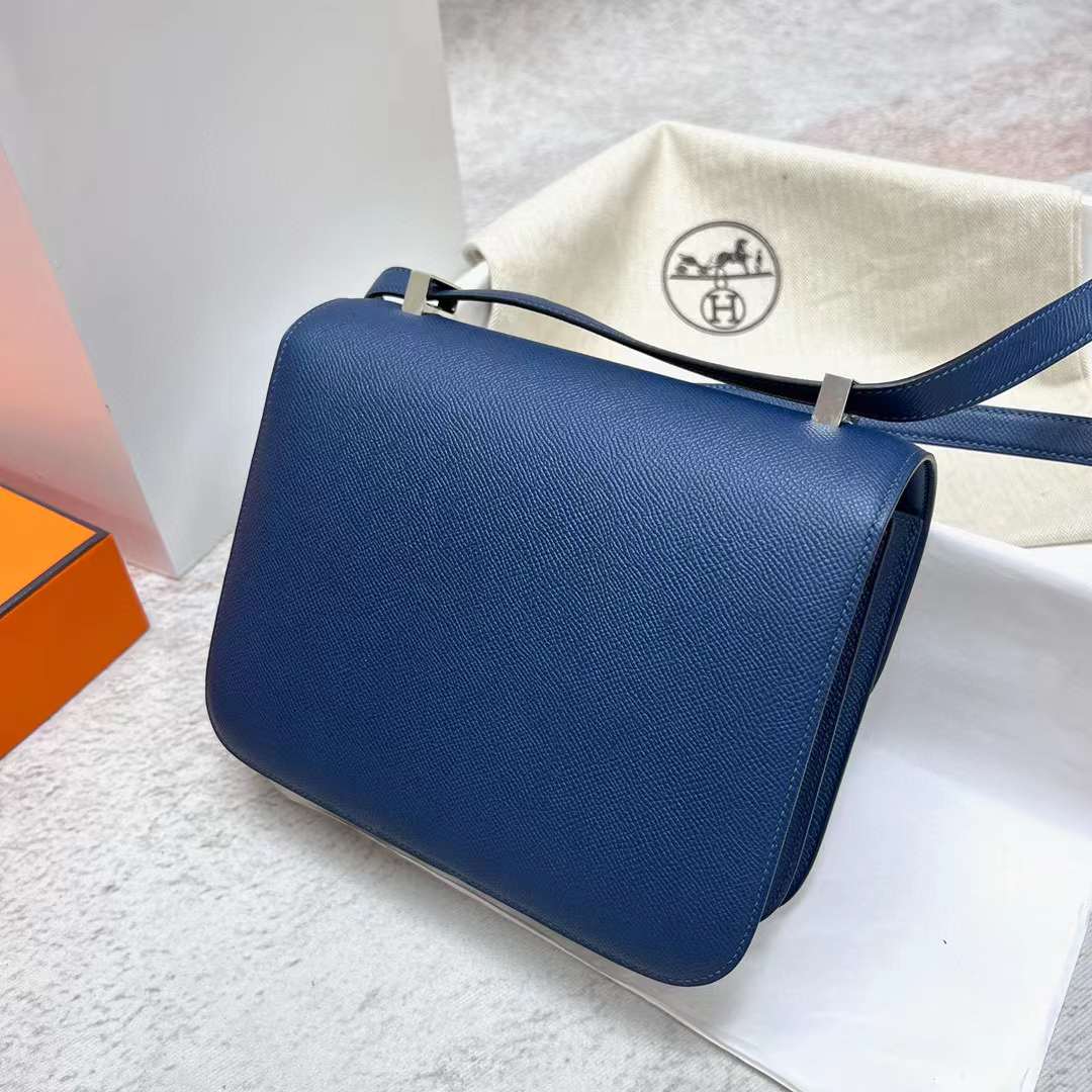 Hermès（爱马仕）Constance 康斯坦斯 Epsom皮 S4 深邃蓝 珐琅扣 24cm 全手工蜡线缝制