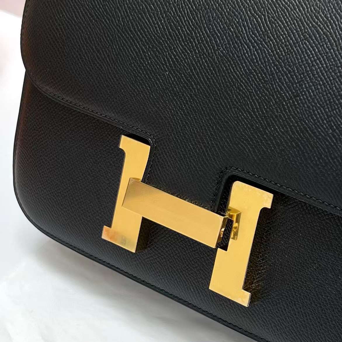 Hermès（爱马仕）Constance 康斯坦斯 Epsom Ck89 黑色 金扣 24cm 全手工蜡线缝制 Ghw
