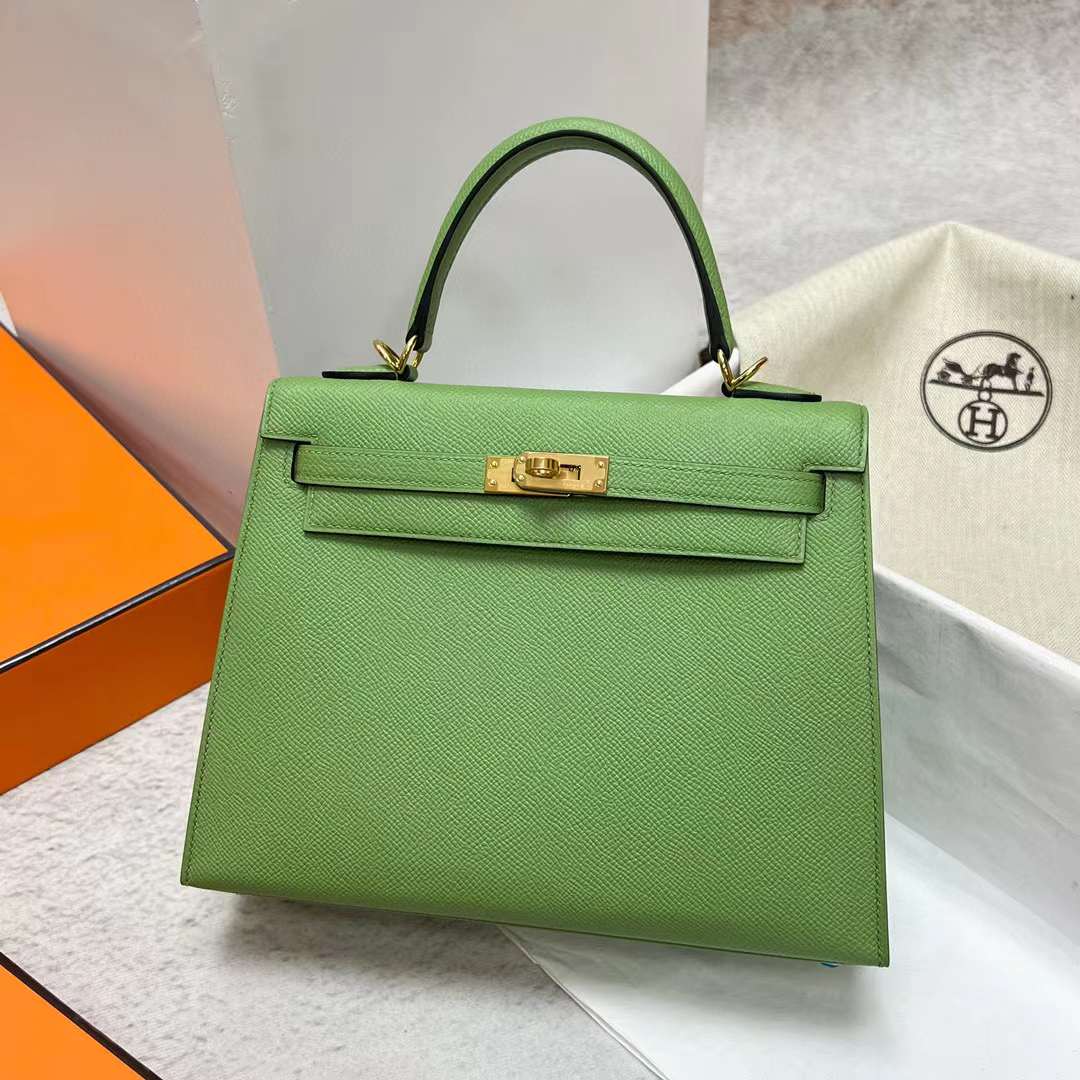 Hermès（爱马仕）Kelly 凯莉包 Epsom I3 牛油果绿 金扣 25cm 全手工蜡线缝制 Ghw