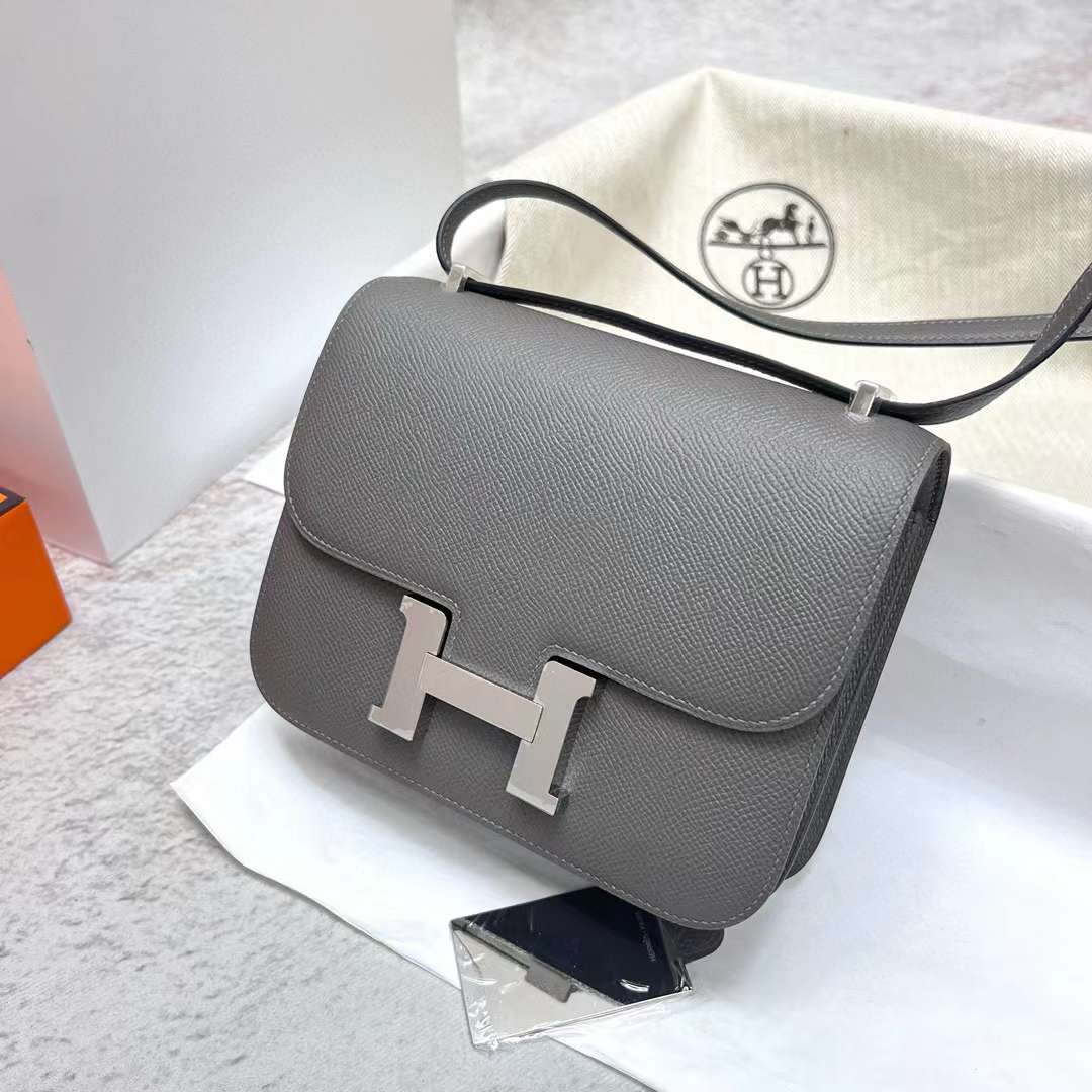 Hermès（爱马仕）Constance 康斯坦斯 19-1 Epsom 0L 积雨云灰 银扣 19cm 全手工蜡线缝制 Phw