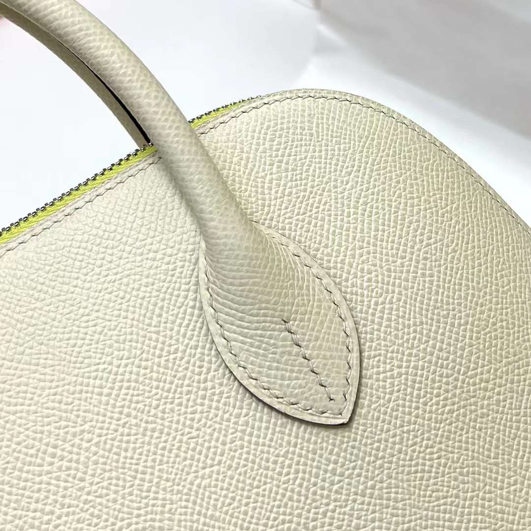Hermès（爱马仕）Bolide 保龄球包 Epsom 三拼色 I2 奶油白 银扣 25cm 全手工蜡线缝制 Phw