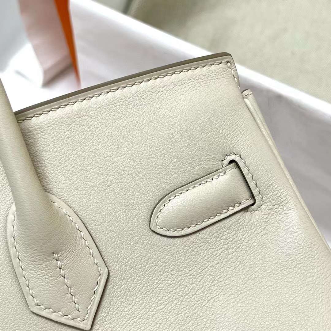 Hermès（爱马仕）Birkin 铂金包 Swift皮 Ck10 奶昔白 金扣 30cm 全手工蜡线缝制 Ghw