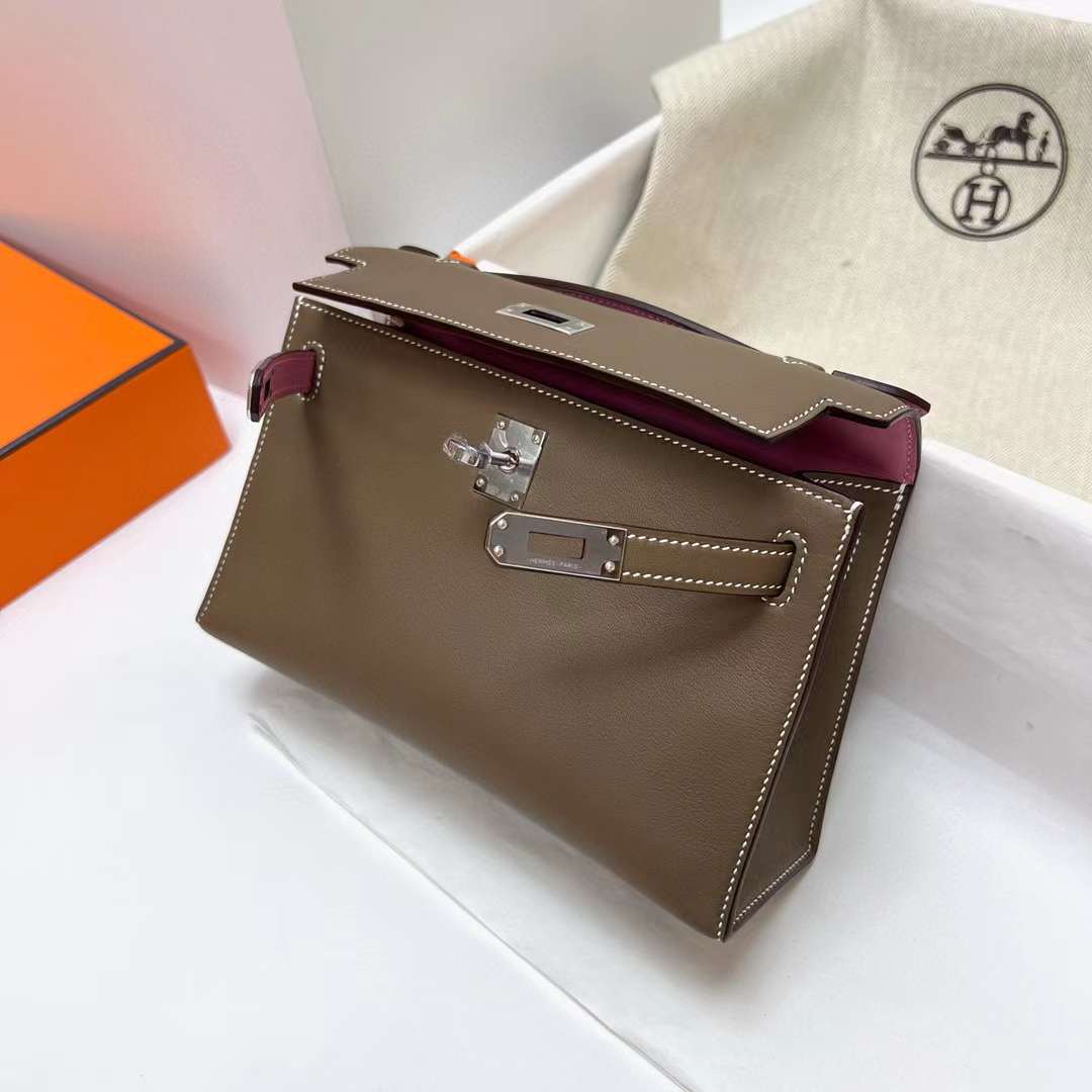 Hermès（爱马仕）Mini Kelly Pochette Swift Ck18 大象灰 内拼 5P 樱花粉 银扣 22cm 全手工蜡线缝制 phw