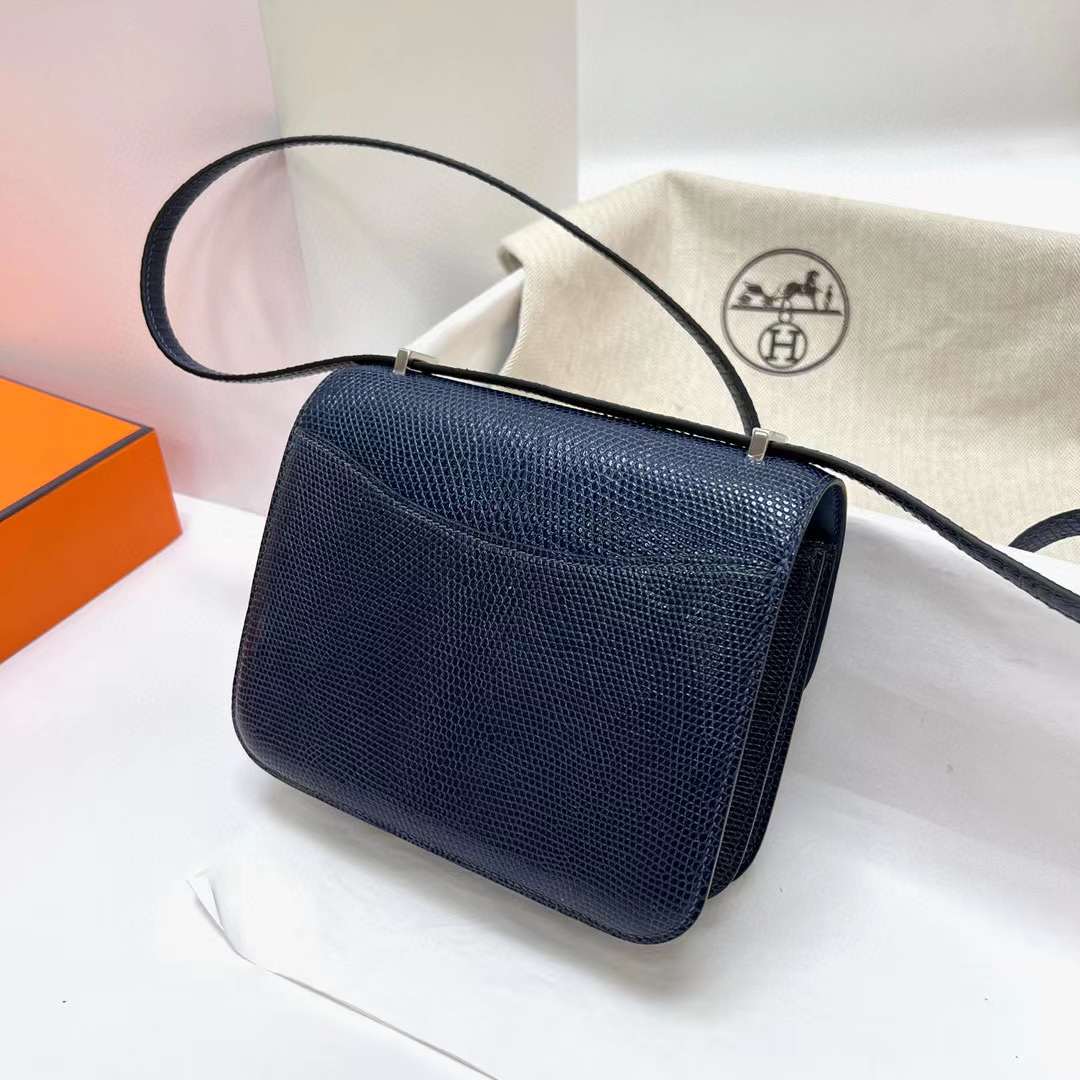 Hermès（爱马仕）Constance 康康 Lizard 进口蜥蜴皮 7L 马耳他蓝 银扣 19cm 全手工蜡线缝制 Phw