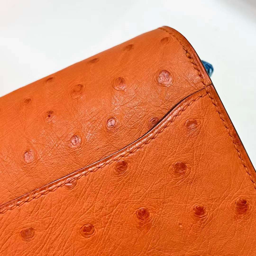 Hermès（爱马仕）Roulis 猪鼻子 Ostrich 进口鸵鸟皮 9J 火焰橙 银扣 18cm 全手工蜡线缝制
