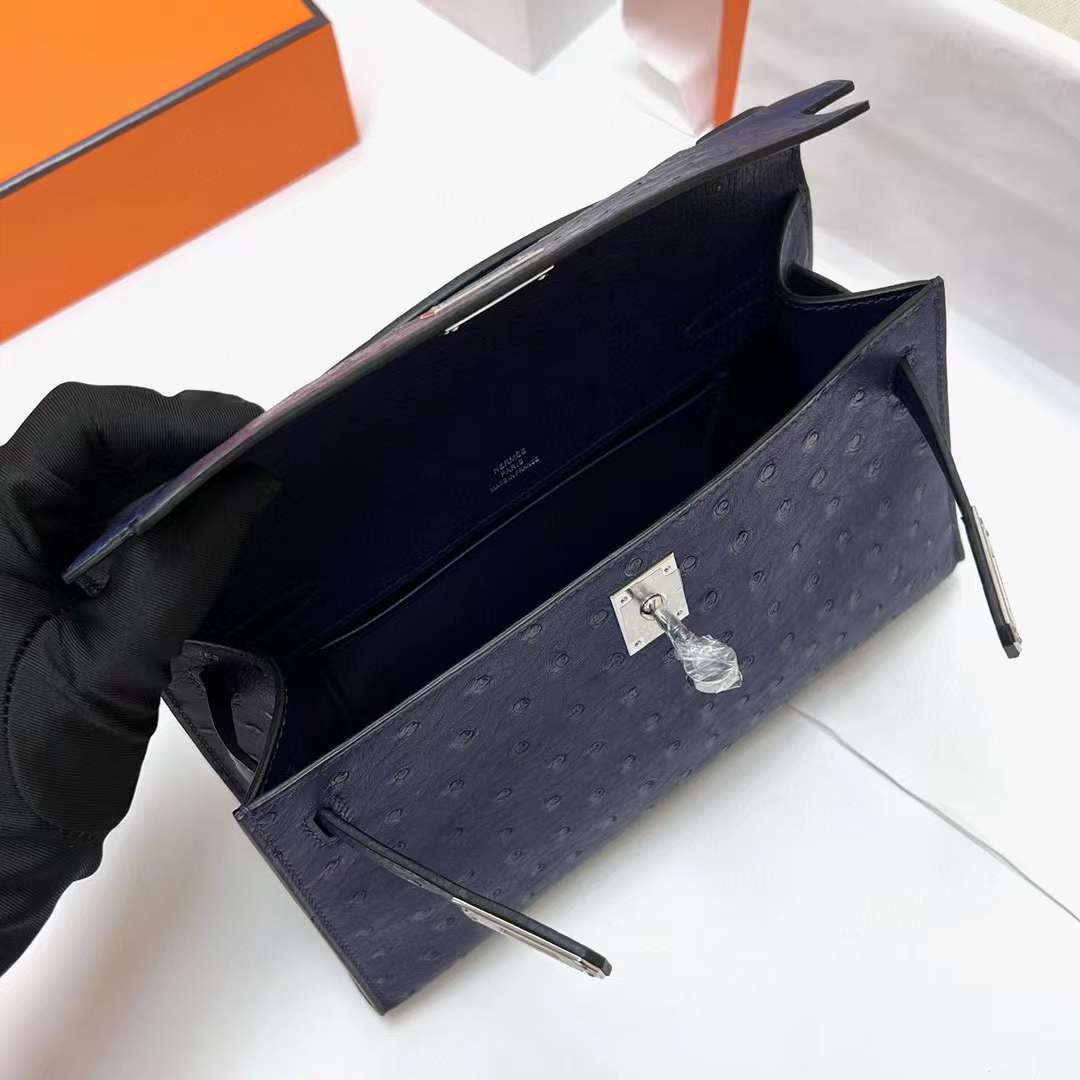 Hermès（爱马仕）Mini Kelly Pochette Ostrich 鸵鸟皮 Ck73 宝石蓝 银扣 22cm 全手工蜡线缝制 Phw