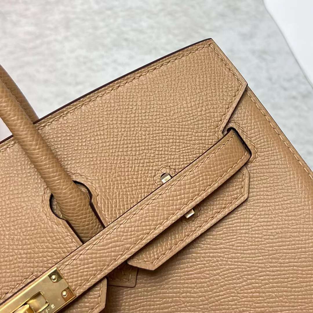 Hermès（爱马仕）Birkin 铂金包 Sellier Epsom 0M 奶茶色 金扣 25cm 全手工蜡线缝制 Ghw