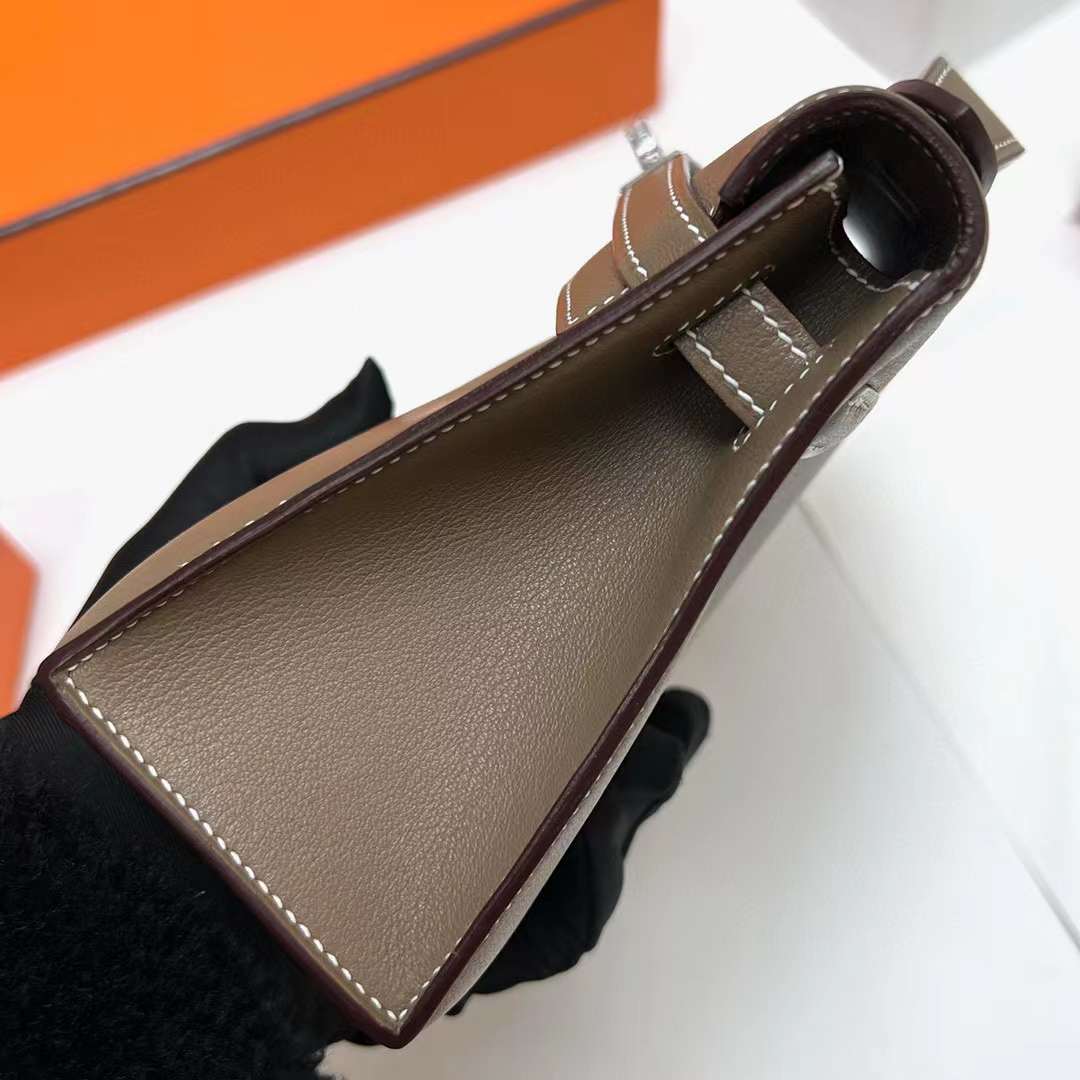 Hermès（爱马仕）Mini Kelly Pochette Swift Ck18 大象灰 银扣 22cm 全手工蜡线缝制 phw