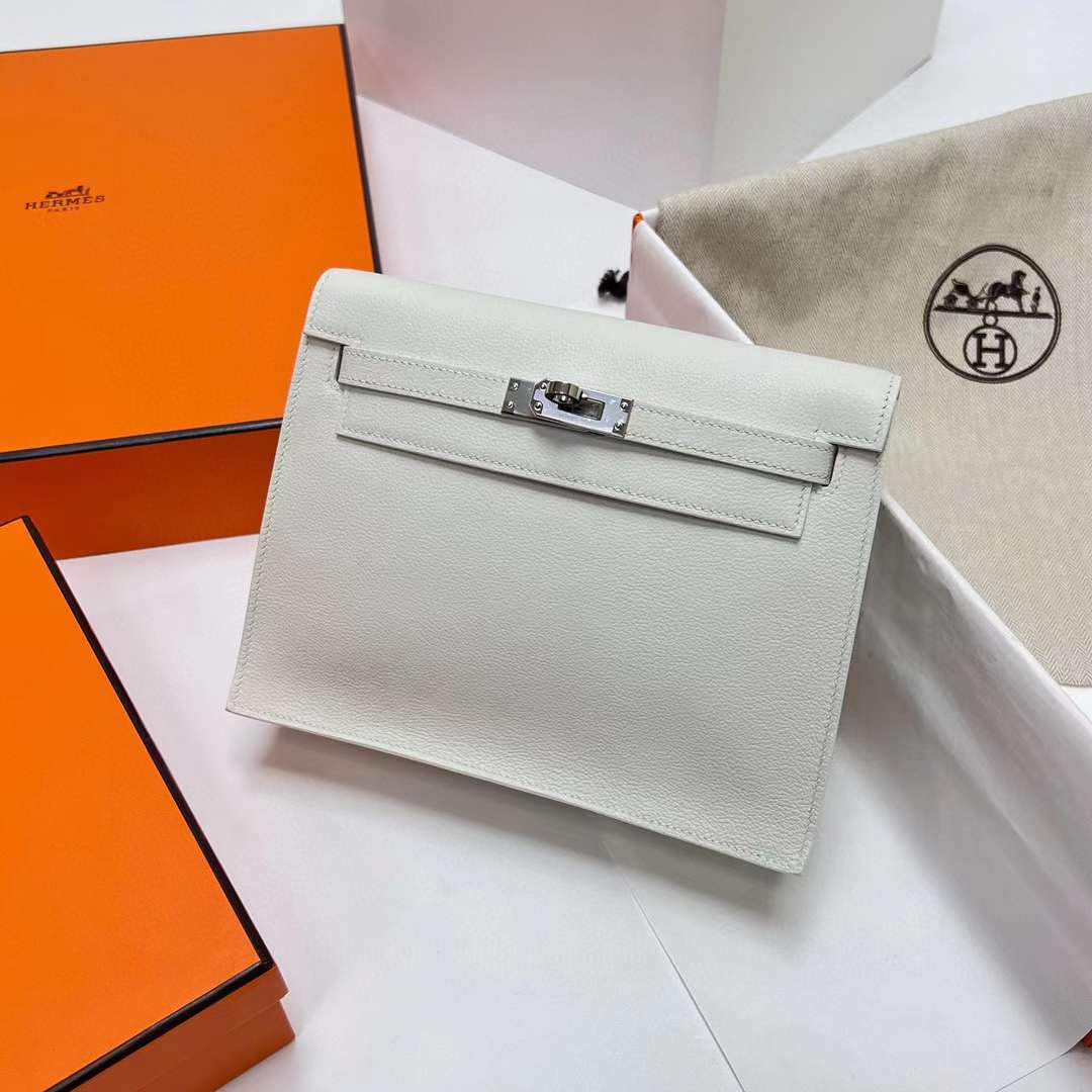 Hermès（爱马仕）Kelly danse 跳舞包 Evercolor 01 纯白 银扣 22cm 全手工蜡线缝制 Phw