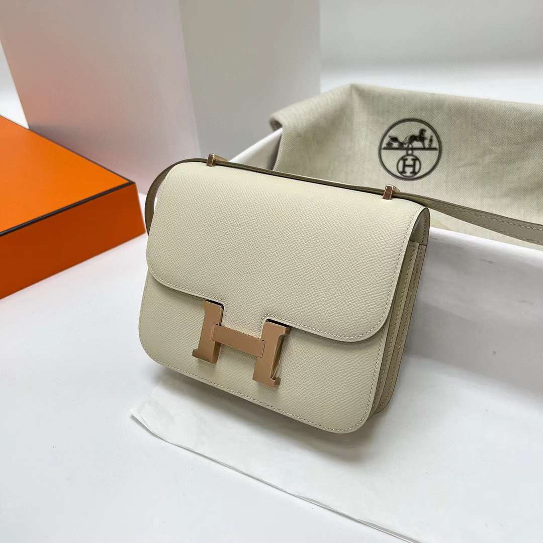 Hermès（爱马仕）Constance 空姐包 Epsom Ck10 奶昔白 玫瑰金扣 19cm 全手工蜡线缝制 Rghw