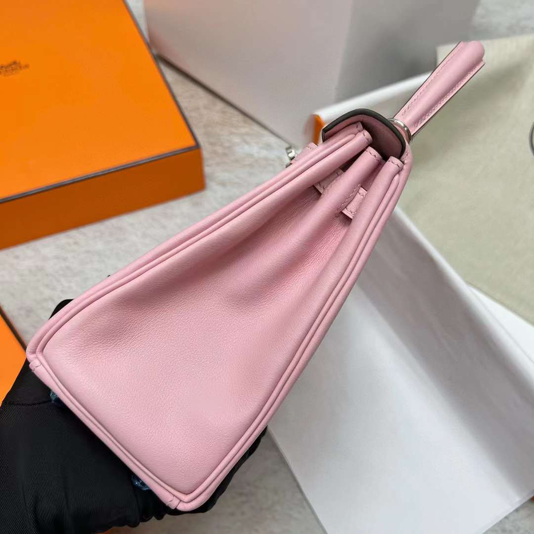 Hermès（爱马仕）Kelly Swift 3Q 新粉色 银扣 25cm 全手工蜡线缝制 Phw