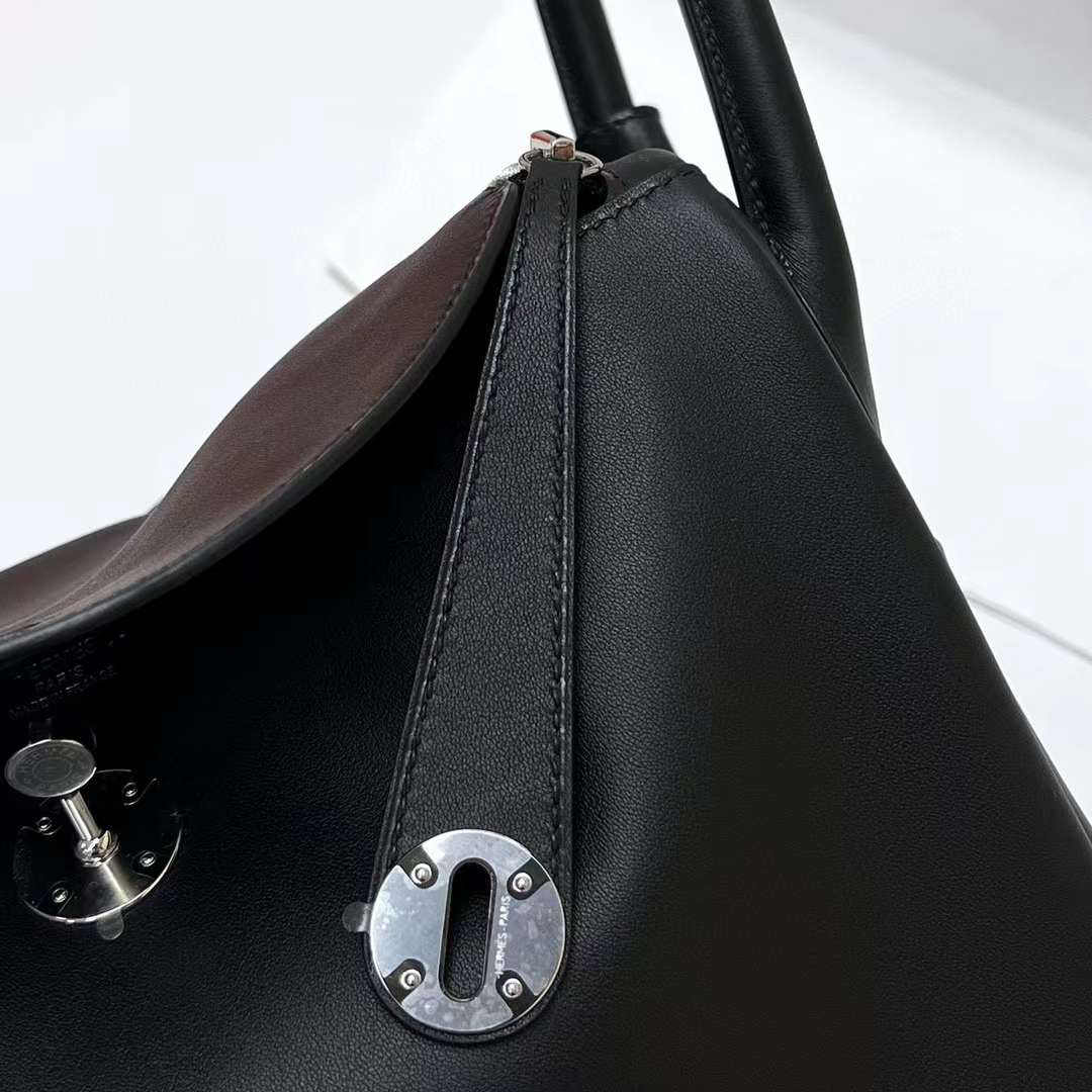 Hermès（爱马仕）Lindy 琳迪包 Touch Swift 拼 雾面尼罗鳄鱼 Ck89 黑色 银扣 30cm 全手工蜡线缝制 Phw