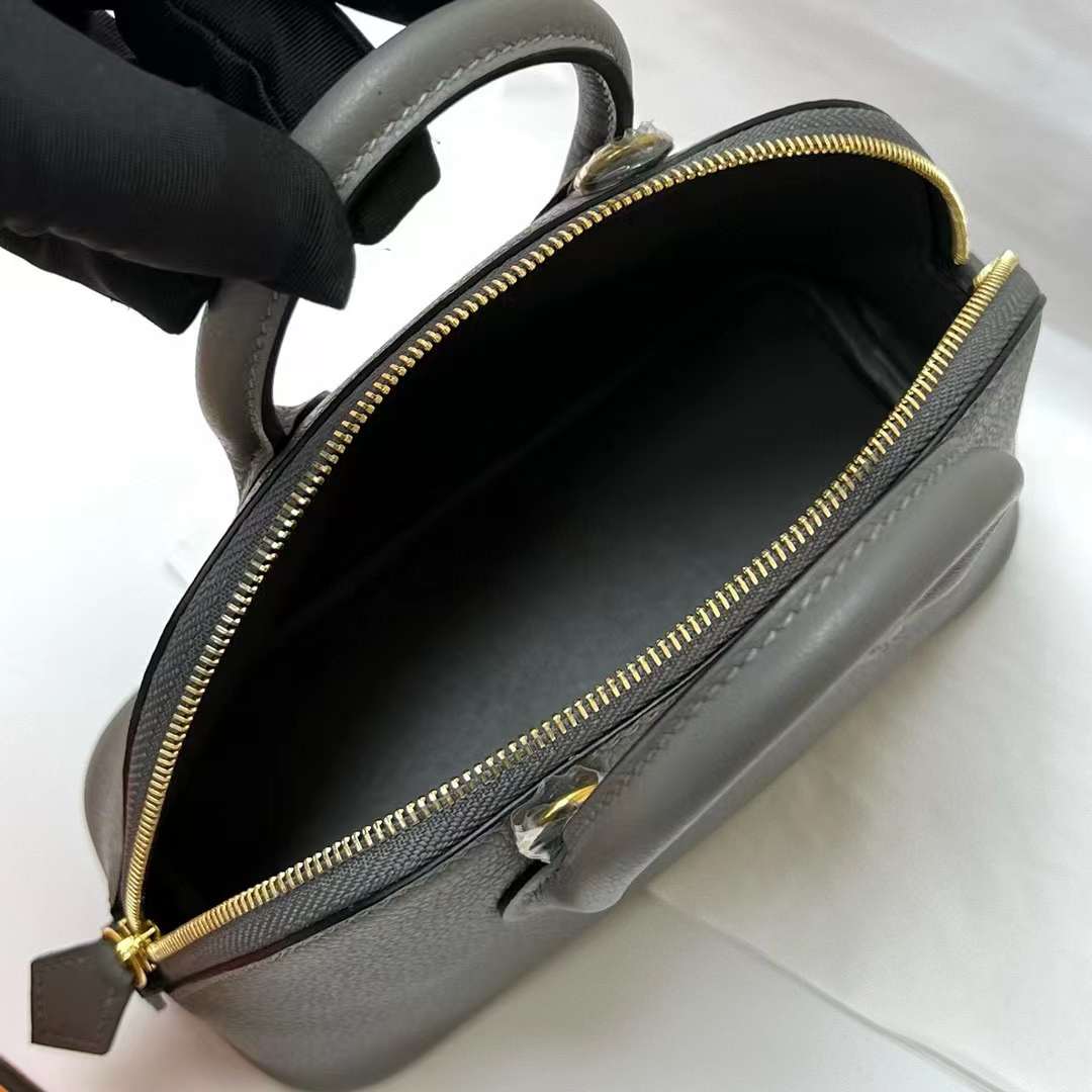 Hermès（爱马仕）Mini Bolide 迷你保龄球包 Evercolor 0L 积雨云灰 金扣 19cm 全手工蜡线缝制 Ghw