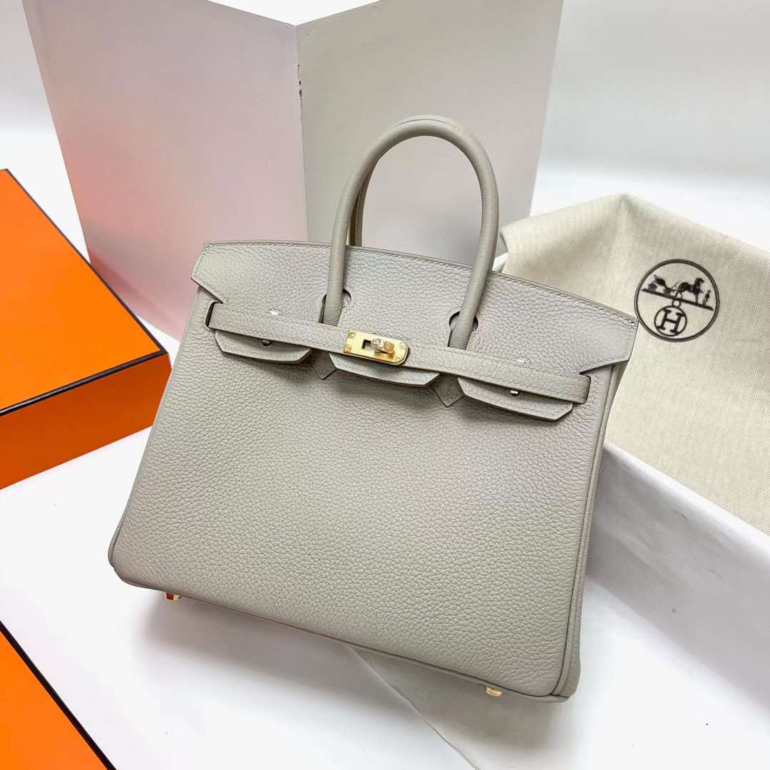Hermès（爱马仕）Birkin 铂金包 Togo皮 Ck80 珍珠灰 金扣 25cm 全手工蜡线缝制 Ghw