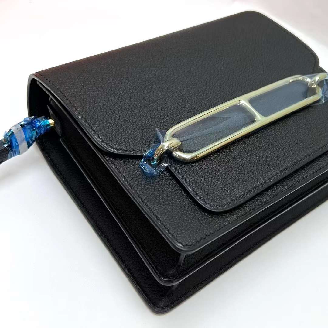 Hermès（爱马仕）Roulis 猪鼻子 Evercolor Ck89 黑色 浅金扣 18cm 全手工蜡线缝制