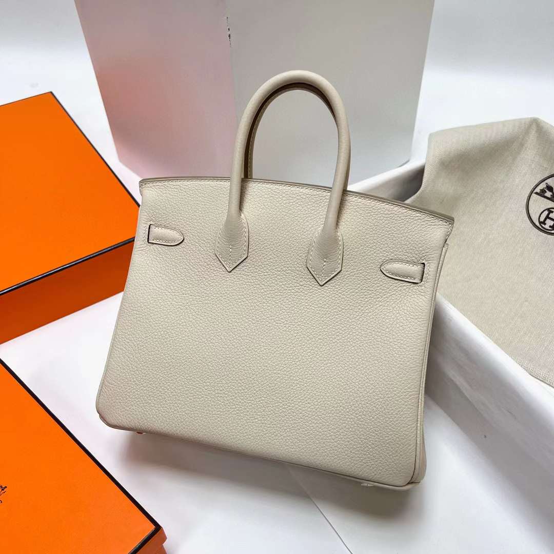 Hermès（爱马仕）Birkin 铂金包 Togo皮 Ck10 奶昔白 金扣 25cm 全手工蜡线缝制 Ghw
