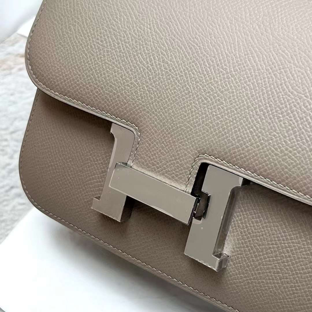 Hermès（爱马仕）Constance 康斯坦斯 Epsom M8 沥青灰 银扣 19cm 全手工蜡线缝制 Phw