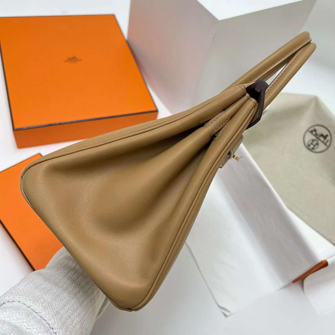 Hermès（爱马仕）Birkin 铂金包 Swift皮 0M 奶茶色 金扣 30cm 全手工蜡线缝制 Ghw