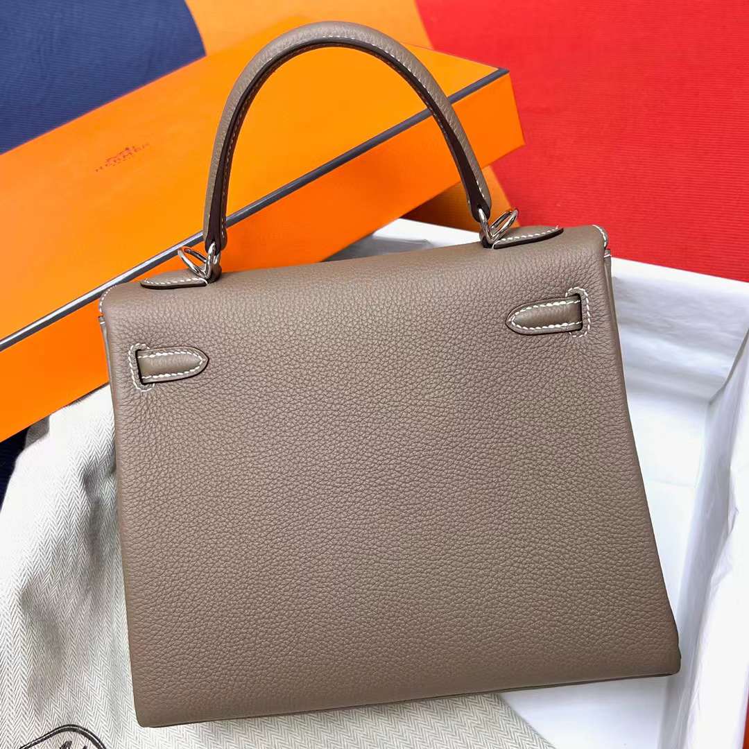 Hermès（爱马仕）Kelly 凯莉包 Togo Ck18 大象灰 银扣 25cm 全手工蜡线缝制 Phw