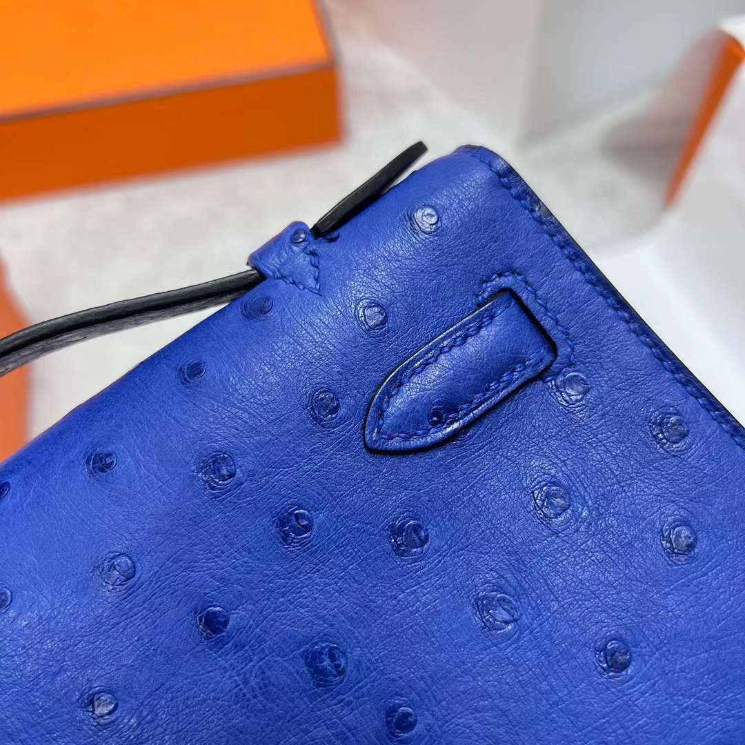 Hermès（爱马仕）Mini Kelly Pochette Ostrich 鸵鸟皮 7T 电光蓝 金扣 22cm 全手工蜡线缝制 Ghw