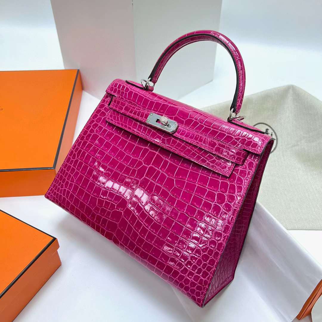 Hermès（爱马仕）Kelly 凯莉包 亮面倒v澳洲湾鳄 Shiny Porosus Crocodile E5 桃红色 银扣 28cm 全手工蜡线缝制 Phw