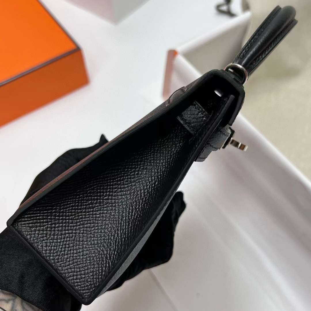 Hermès（爱马仕）Mini Kelly 迷你凯莉 Epsom Ck89 黑色 银扣 19cm 全手工蜡线缝制 Phw