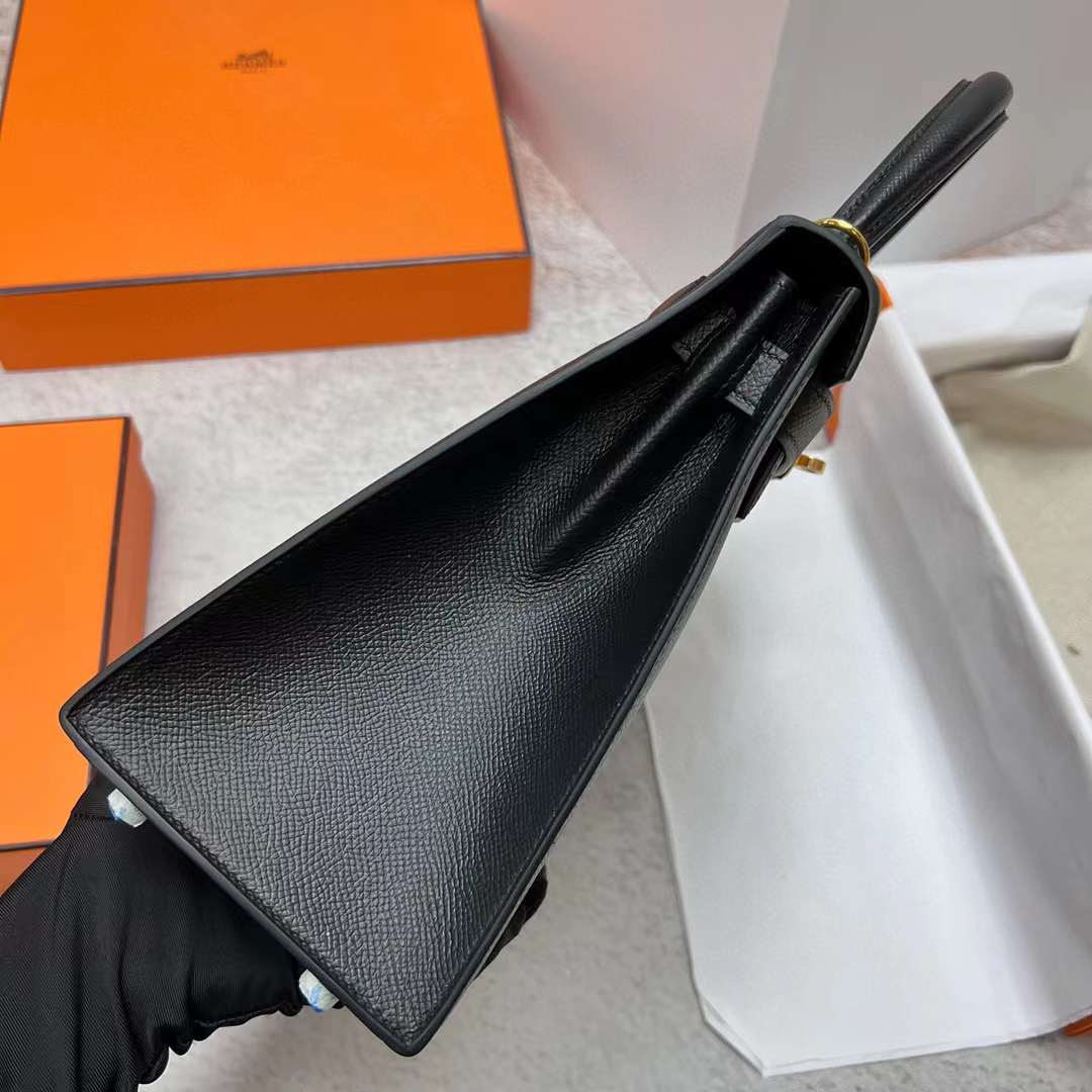 Hermès（爱马仕）Kelly 凯莉包 Epsom Ck89 黑色 金扣 28cm 全手工蜡线缝制 Ghw