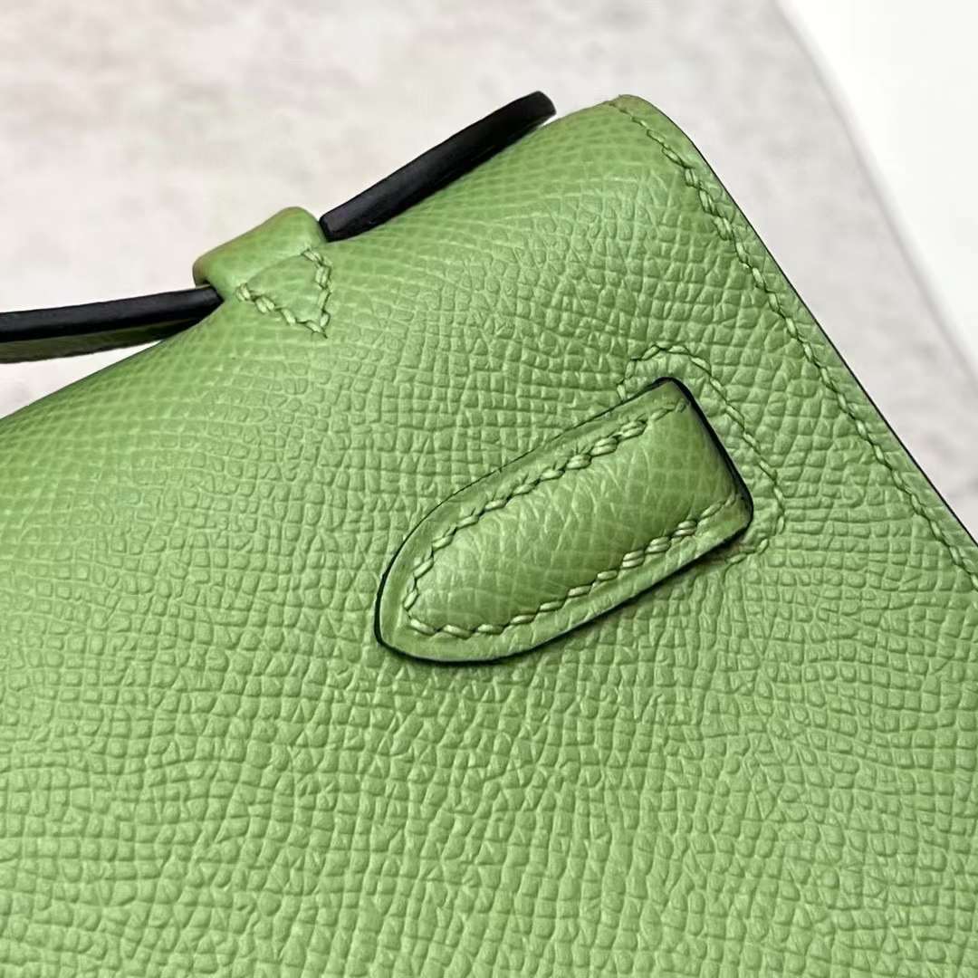 Hermès（爱马仕）Mini Kelly Pochette Epsom i3 牛油果绿 金扣 22cm 全手工蜡线缝制 Ghw