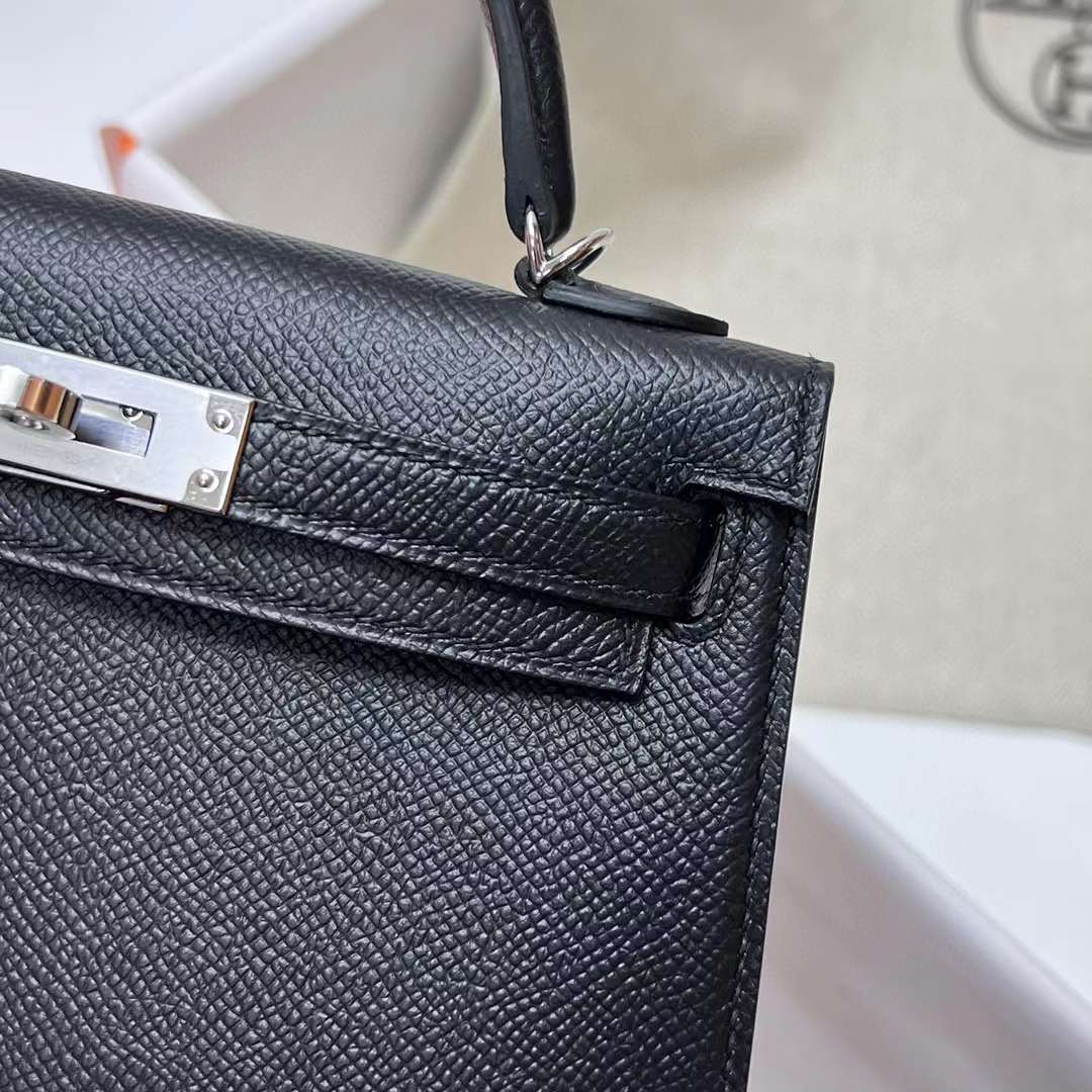 Hermès（爱马仕）Mini Kelly 迷你凯莉 Epsom Ck89 黑色 银扣 19cm 全手工蜡线缝制 Phw