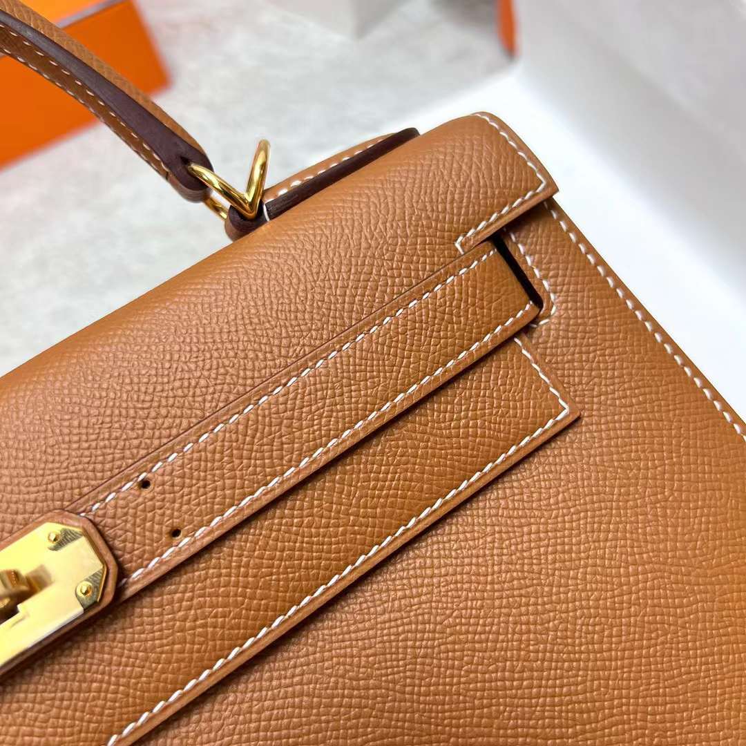 Hermès（爱马仕）Kelly 凯莉包 Epsom Ck37 金棕色 金扣 28cm 全手工蜡线缝制 Ghw