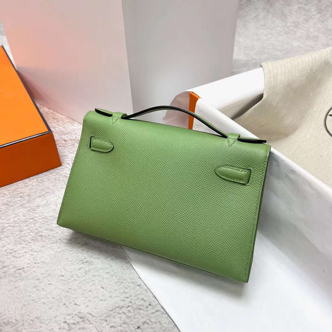 Hermès（爱马仕）Mini Kelly Pochette Epsom i3 牛油果绿 金扣 22cm 全手工蜡线缝制 Ghw