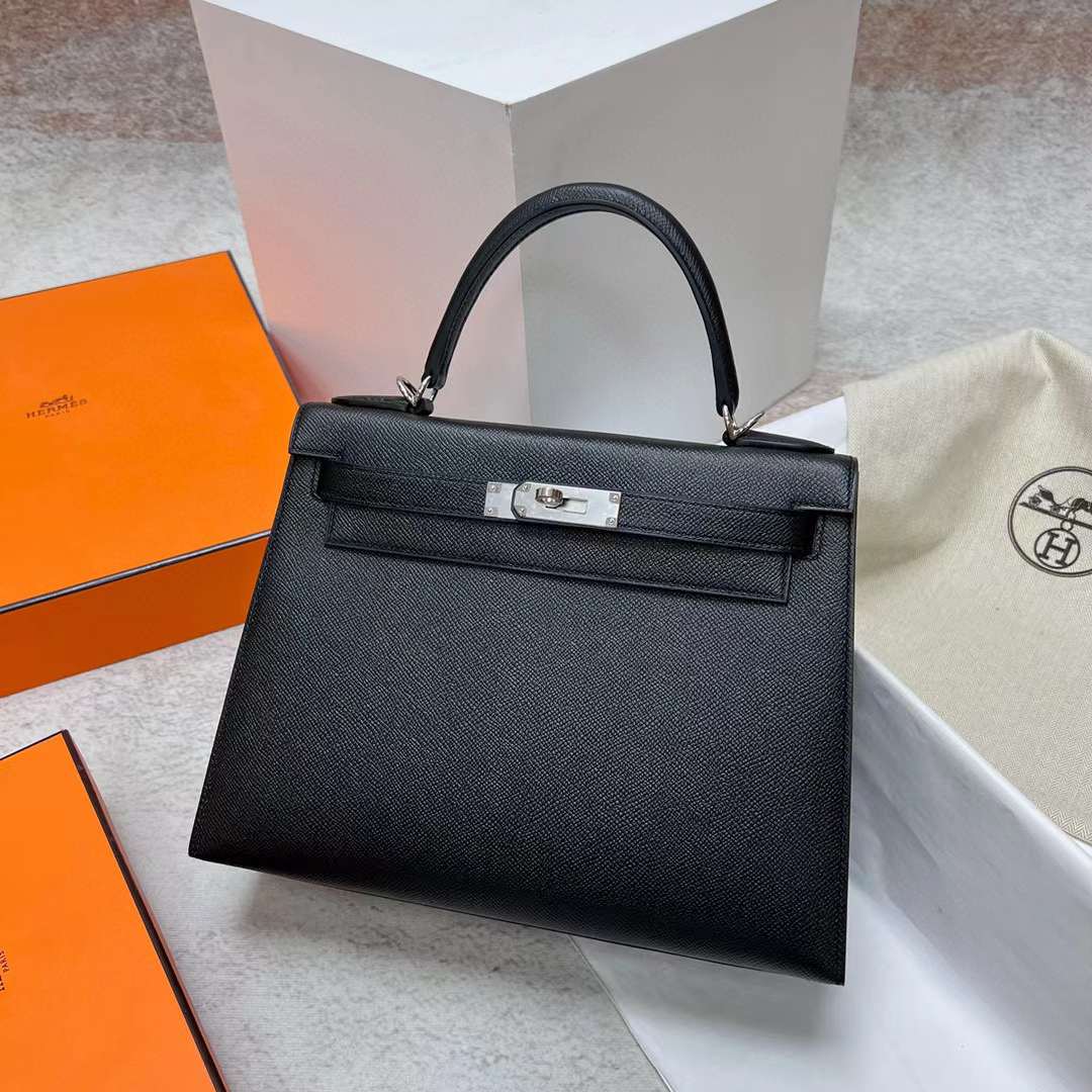 Hermès（爱马仕）Kelly 凯莉包 Epsom Ck89 黑色 银扣 28cm 全手工蜡线缝制 Ghw