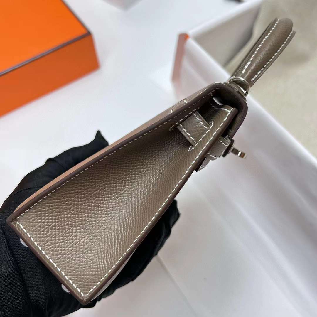Hermès（爱马仕）Mini Kelly 迷你凯莉 Epsom Ck18 大象灰 银扣 19cm 全手工蜡线缝制 Phw