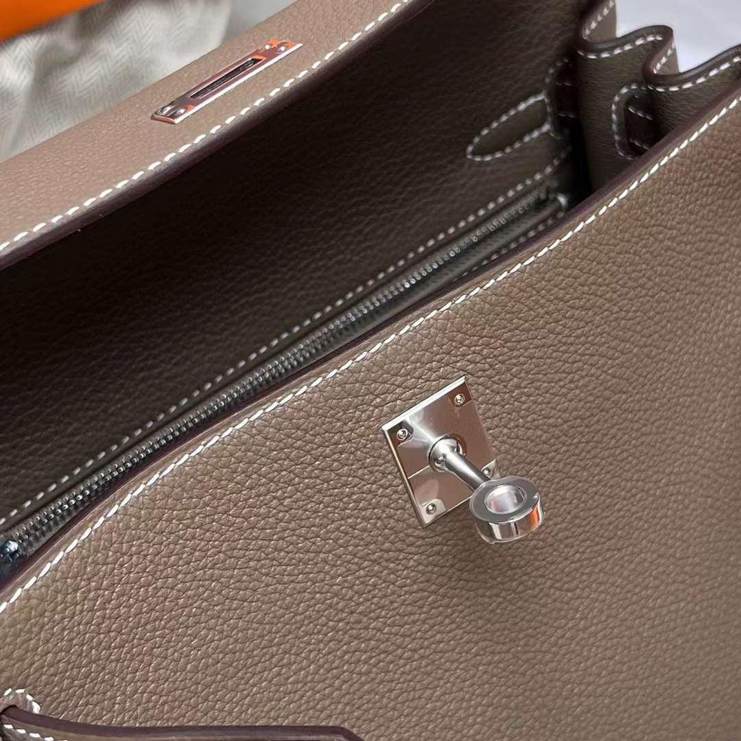 Hermès（爱马仕）Kelly 凯莉包 Togo Ck18 大象灰 银扣 25cm 全手工蜡线缝制 Phw