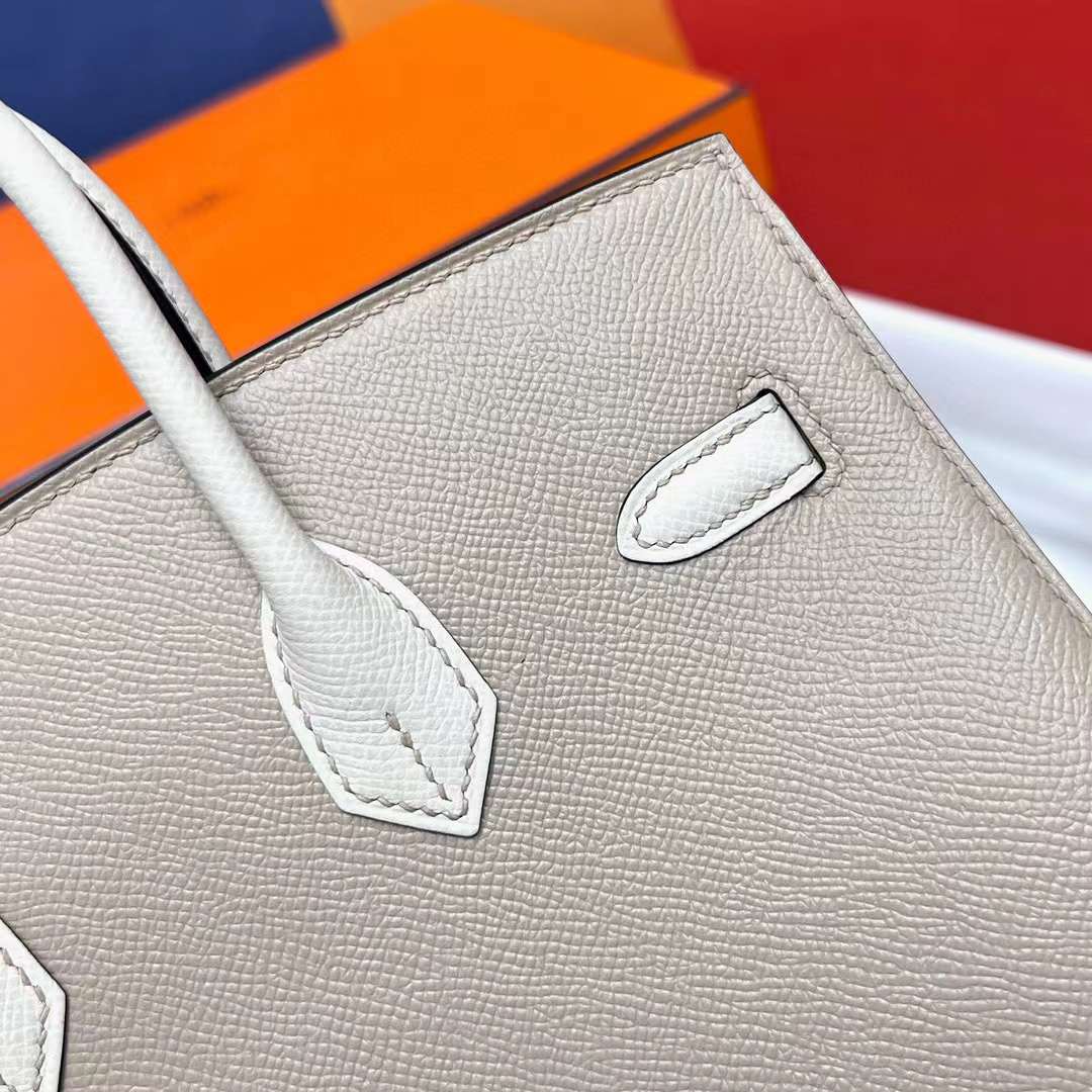 Hermès（爱马仕）Birkin 铂金包 Sellier Epsom S2 风衣灰 拼 ck10 奶昔白 拉丝金扣 25cm 全手工蜡线缝制 MPhw