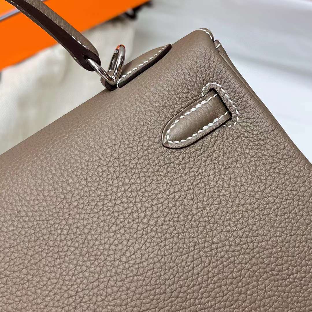 Hermès（爱马仕）Kelly 凯莉包 Togo Ck18 大象灰 银扣 25cm 全手工蜡线缝制 Phw