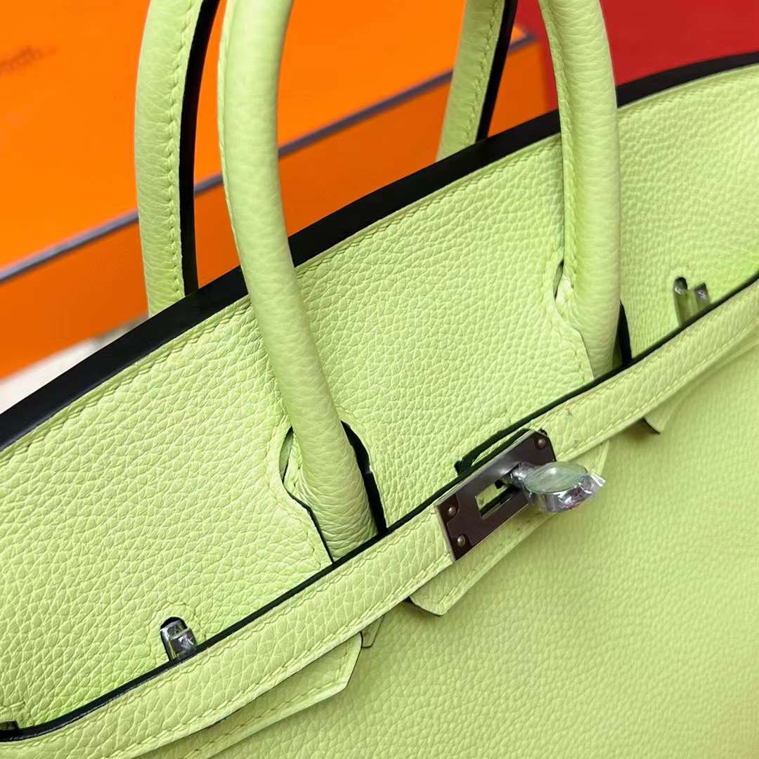 Hermès（爱马仕）Birkin 铂金包 Togo 御用原厂德国小牛皮 Y6 苦艾酒绿 Vert Absinthe 25cm 全手工蜡线缝制 Phw