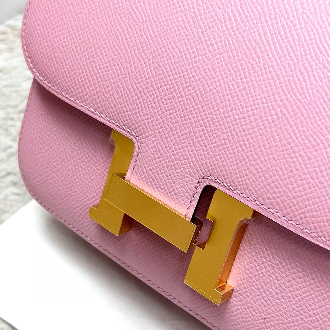 Hermès（爱马仕）Constance 空姐包 Epsom 原厂掌纹皮 x9 锦葵紫 金扣 ＧHW 18cm 顶级手缝