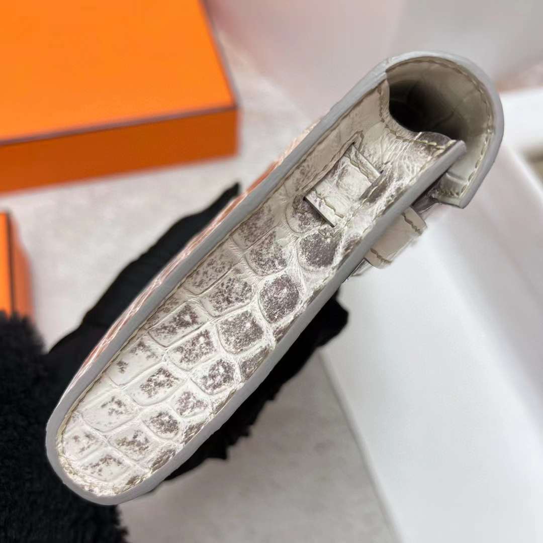 Hermès（爱马仕）Kelly cut 雾面鳄鱼皮 Himalayan 喜马拉雅 31cm 全手工蜡线缝制 Phw