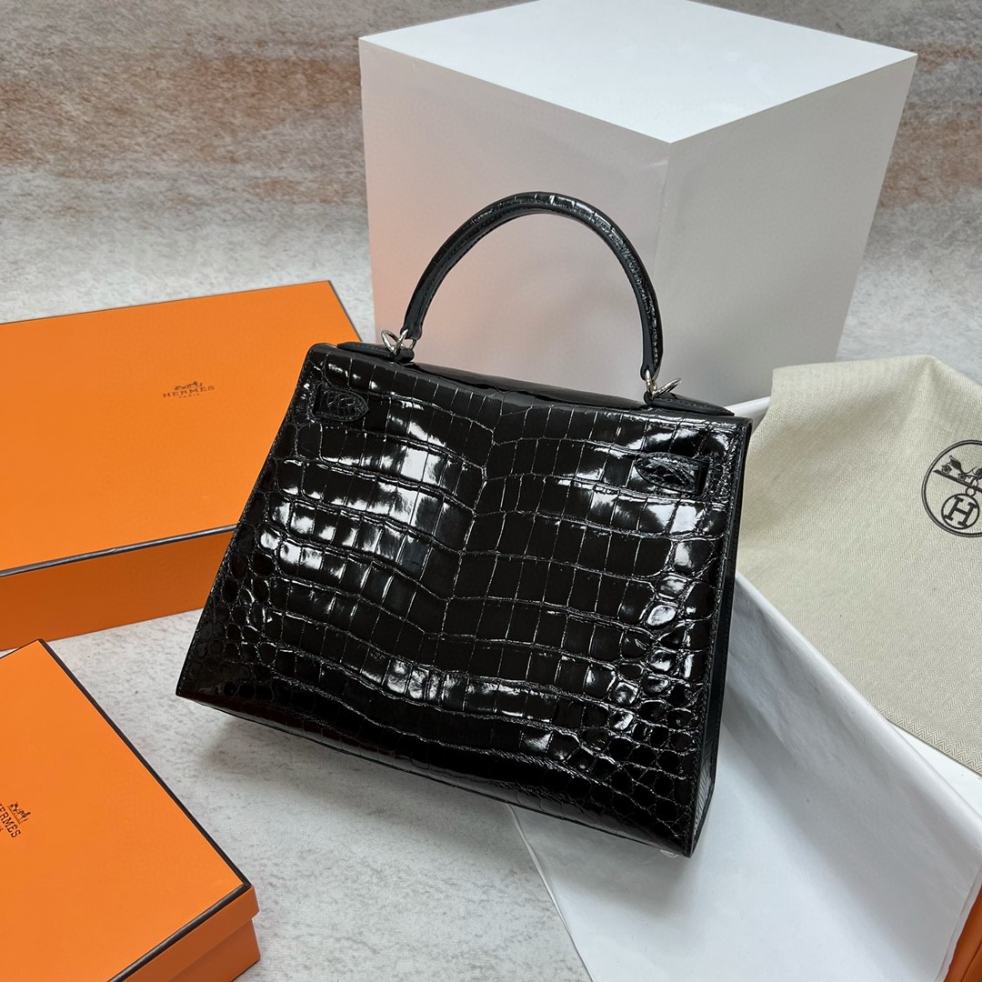 Hermès（爱马仕）Kelly 凯莉包 Crocodile shiny 亮面鳄鱼 ck89 黑色 Noir 银扣 Phw 28cm 顶级手缝
