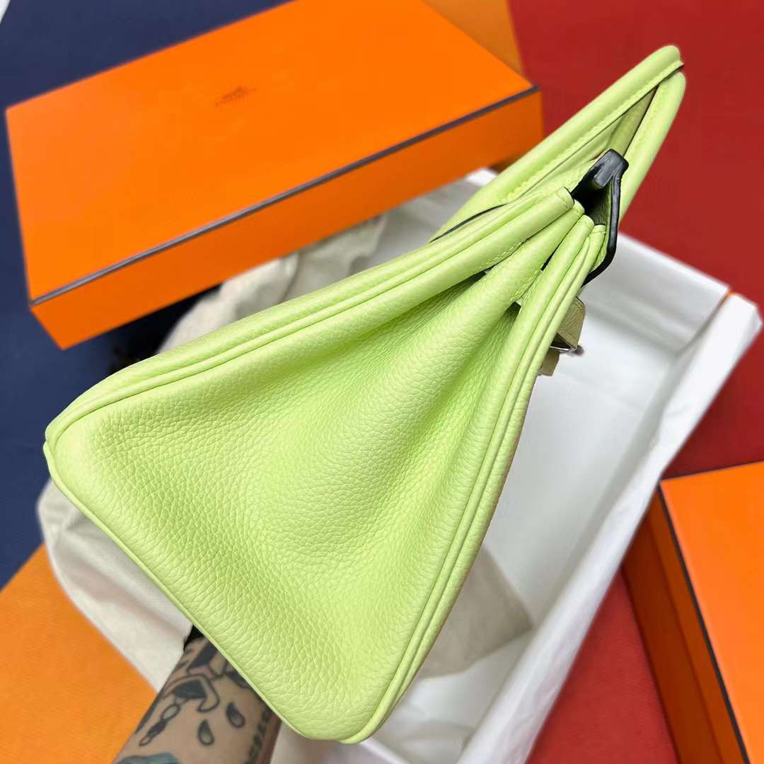 Hermès（爱马仕）Birkin 铂金包 Togo 御用原厂德国小牛皮 Y6 苦艾酒绿 Vert Absinthe 25cm 全手工蜡线缝制 Phw