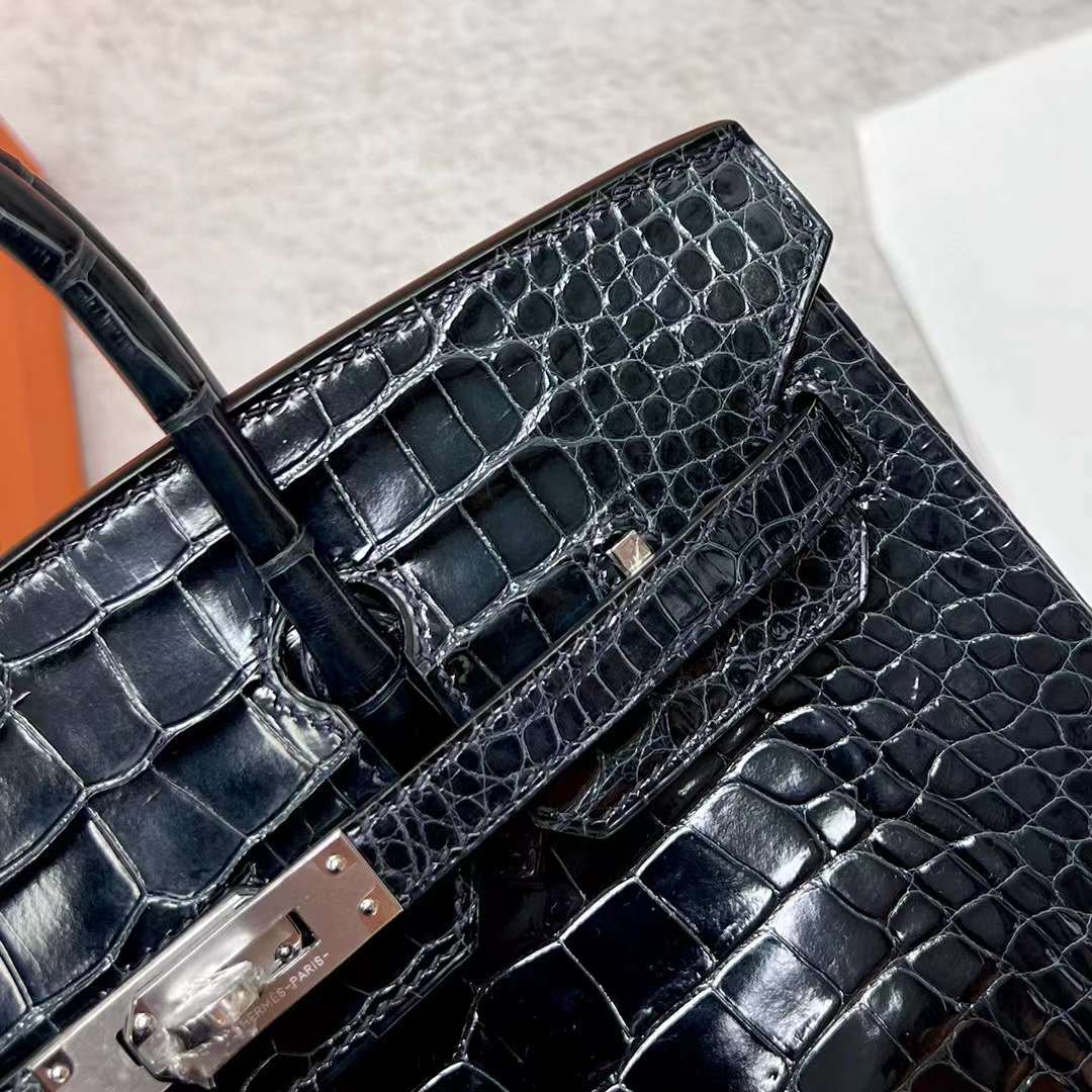 Hermès（爱马仕）Birkin 铂金包 亮面美洲鳄鱼皮 Shiny Alligator Crocodile 6Q 翡翠绿 银扣 25cm 全手工蜡线缝制 Phw