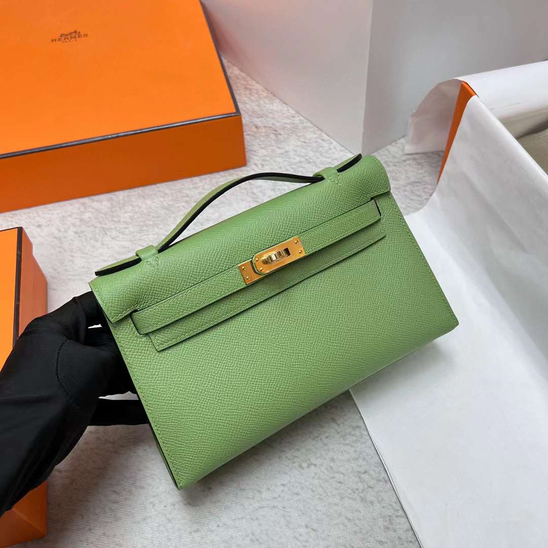 Hermès（爱马仕）Mini Kelly Pochette Epsom i3 牛油果绿 金扣 22cm 全手工蜡线缝制 Ghw