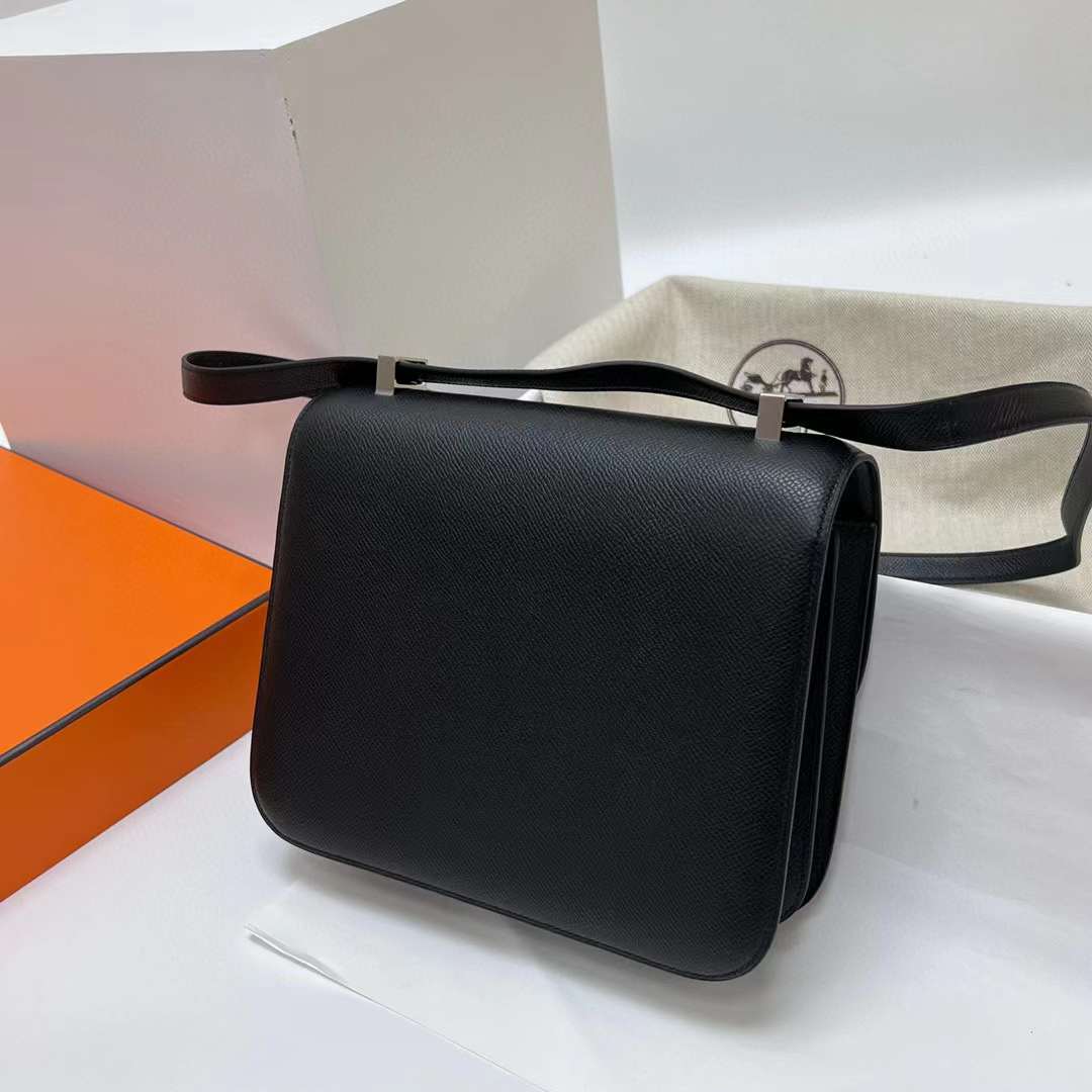 Hermès（爱马仕）Constance 空姐包 Epsom Ck89 黑色 银扣 24cm 全手工蜡线缝制 Phw