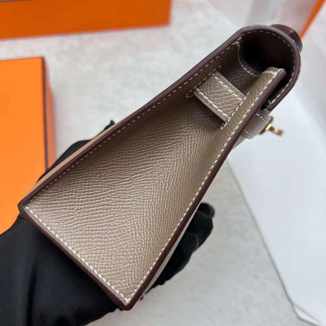 Hermès（爱马仕）Mini Kelly Pochette Epsom Ck18 大象灰 金扣 22cm 全手工蜡线缝制 Ghw
