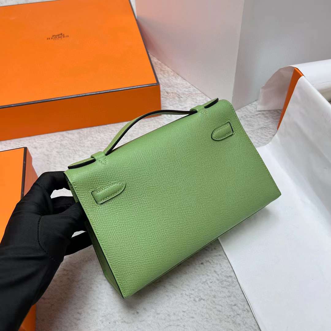 Hermès（爱马仕）Mini Kelly Pochette Epsom i3 牛油果绿 金扣 22cm 全手工蜡线缝制 Ghw