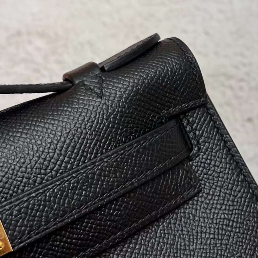 Hermès（爱马仕）Mini Kelly Pochette Epsom Ck89 黑色 金扣 22cm 全手工蜡线缝制 Ghw